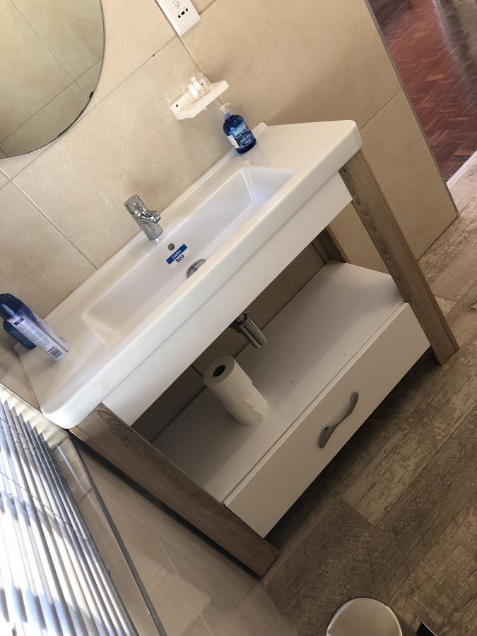 Khuvena Guesthouse Randburg Dış mekan fotoğraf
