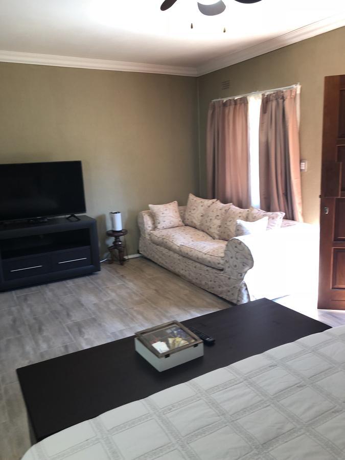 Khuvena Guesthouse Randburg Dış mekan fotoğraf