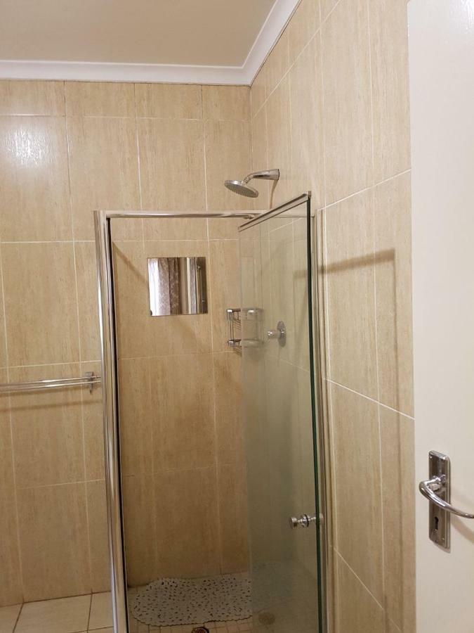 Khuvena Guesthouse Randburg Dış mekan fotoğraf